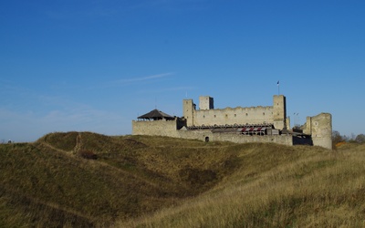 Estonia : Rakvere castle ruins = Schloss ruins rephoto