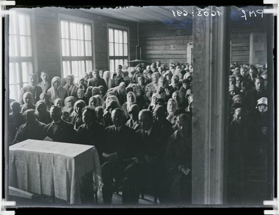 klaasnegatiiv,  Piiometsa algkooli õnnistamise päeval 1931.a.  similar photo