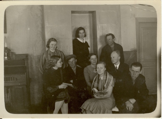 grupifoto Lõõla rahvamajas 1920-ndad