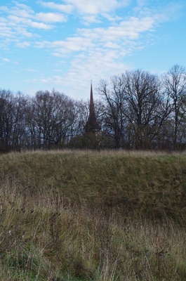 Rakvere, Vallimägi, vaade kiriku poole rephoto