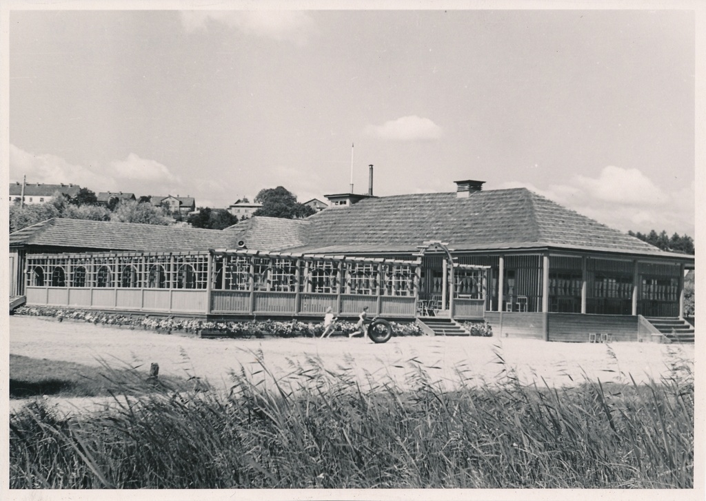 foto, Viljandi, rannakohvik, u 1960, foto A. Kiisla