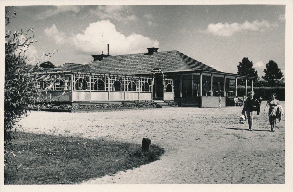 foto, Viljandi, rannakohvik, u 1960, foto A. Kiisla