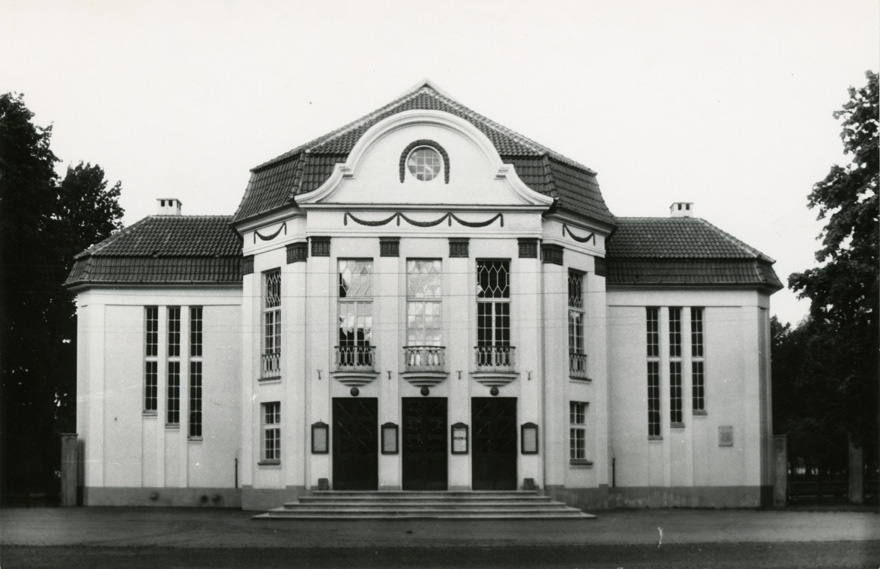 Vanemuise teatri väike maja, vaade eest ja küljelt