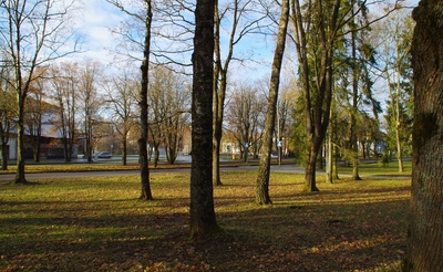 Rakvere, vaade kirikule ja linnusele rephoto