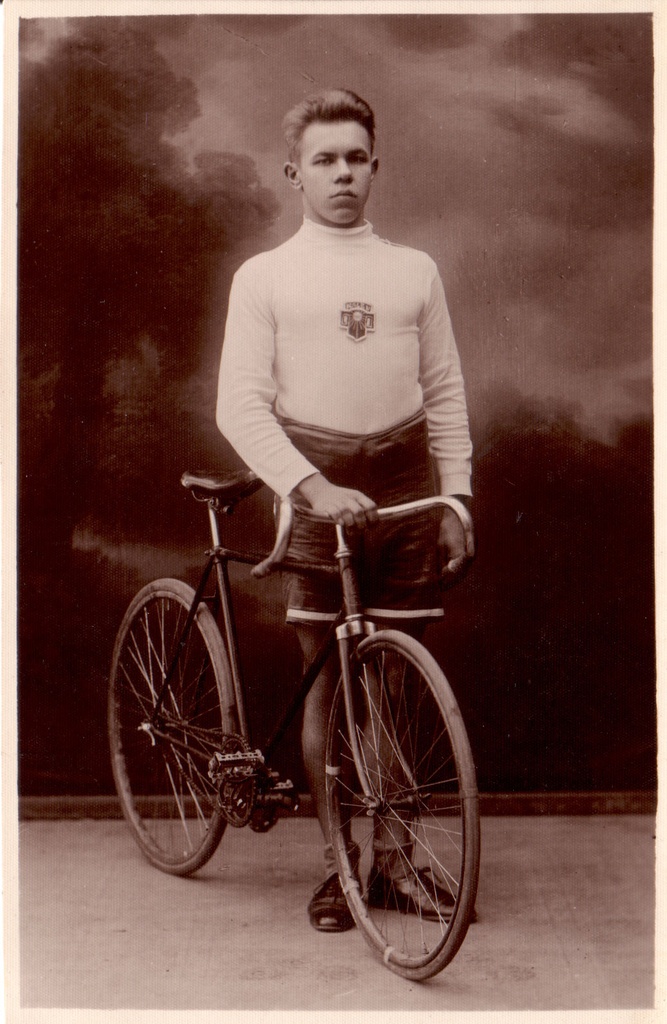 Jalgrattur August Tammann