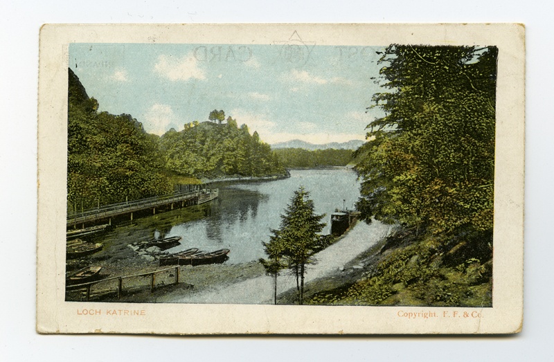 Šotimaa maastik. Loch Katrine vaade