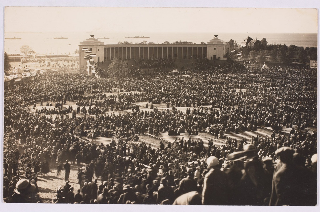 Vaade Tallinna laululavale, umbes 1920.