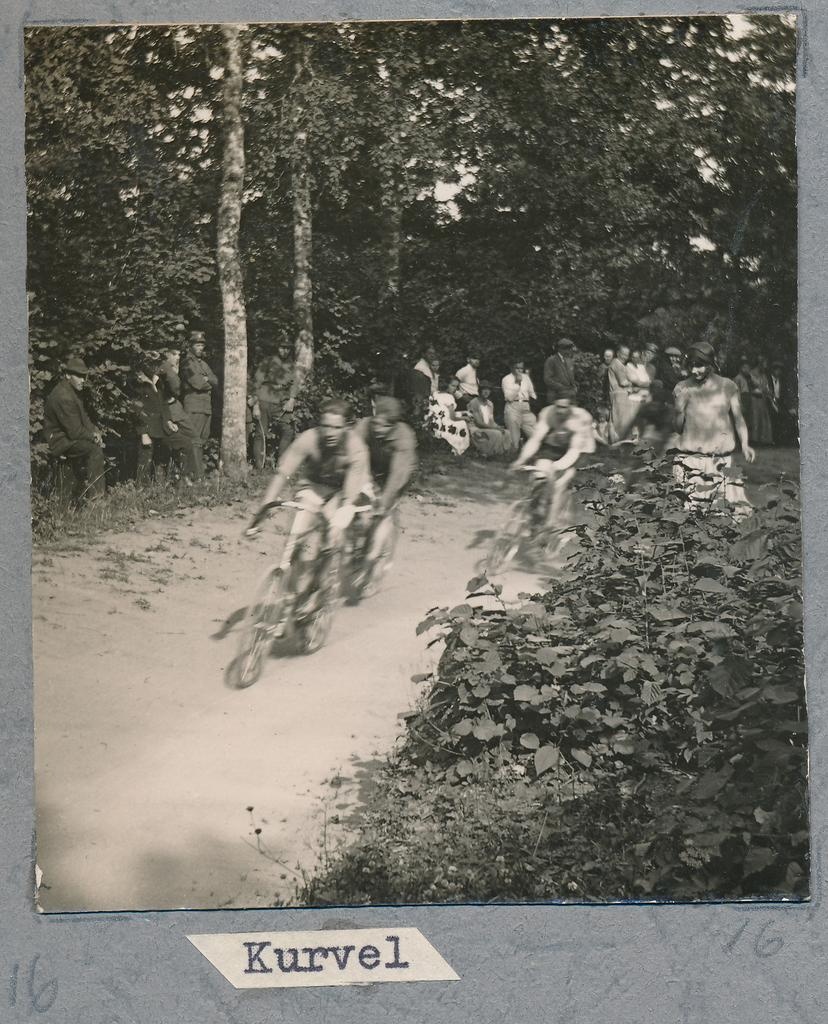Jalgrattasõidu võistlused Rakvere Tammikus
