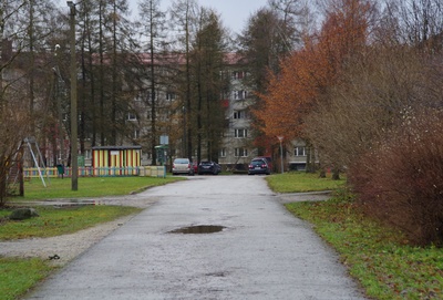 Sõdurid 2. suurtükiväe grupi kasarmute ees rephoto