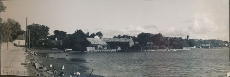 Foto. Dampfi album. Uue-Sadama tänav ja Väike Viik vaadatuna Uue-Sadama tänava keskelt. 1933.