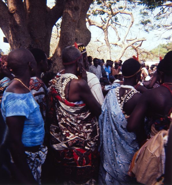 Your priest of Hèviosso is following the dance; situation picture