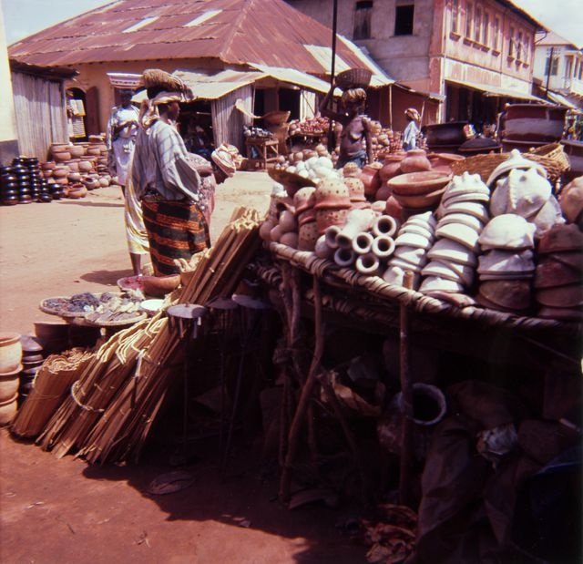 Ritual items sold at the Grand Marché Tower; overview