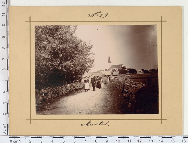 The people come from the church, Blackjala