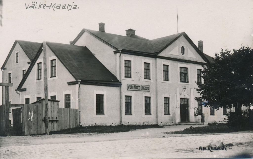 Väike-Maarja seltsimaja