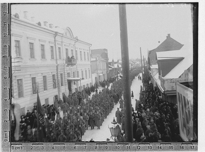 Eesti Tagavarapataljon toetab meeleavaldust Maapäeva laialisaatmise vastu  similar photo