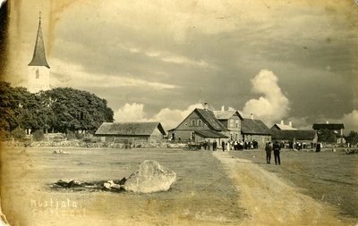 Mustjala alev, vasakul kirikutorn  duplicate photo