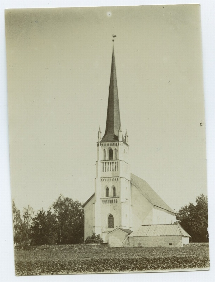 Türi kirik, vaade läänest.