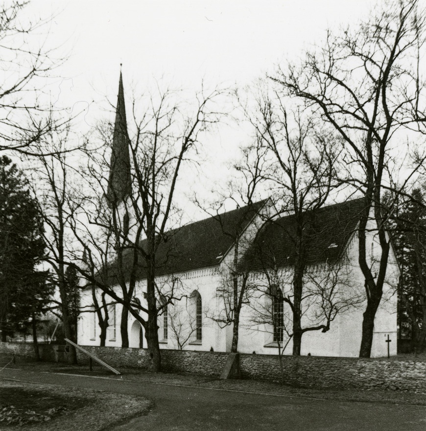 Viru-Jaagupi kirik, vaade edelast