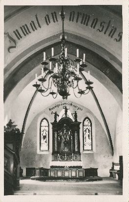 Juuru Mihkli kiriku sisevaade 1935.-40. a. paiku.