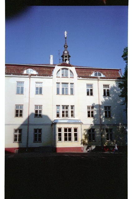 Gustav Adolfi Gümnaasiumi peahoone Tallinnas Suur-Kloostri tänaval