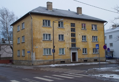Vanemuise 26 ehitamine. Tartu, 1958. rephoto