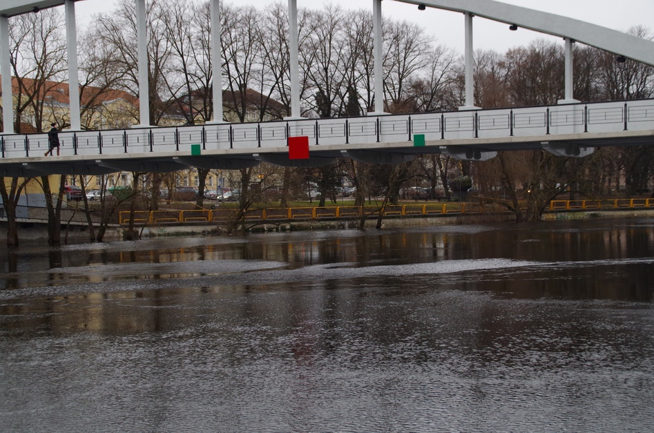 Estonia. Tartu (Dorpat) [Pilteavik] : Tag Emajõel = Embachbrücke = Pont sur l`Embach = Embach Bridge rephoto