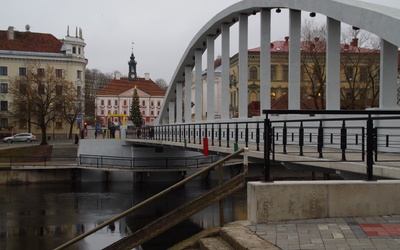 Estonia : Tartu stone sild = the stone bridge rephoto