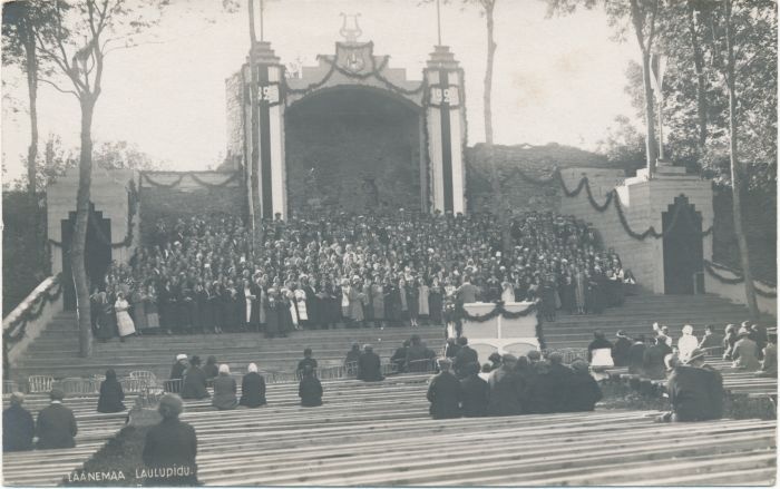 Foto. Haapsalu. Läänemaa laulupidu. Fotogr. J. Grünthal. 1925.