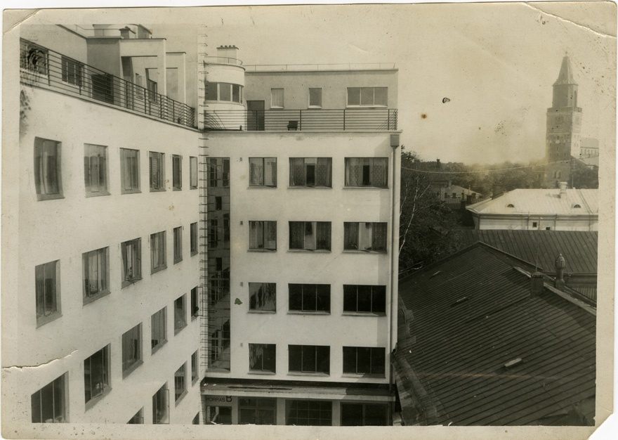 Turun Sanomat hoone, õuepoolne vaade. Arhitekt Alvar Aalto