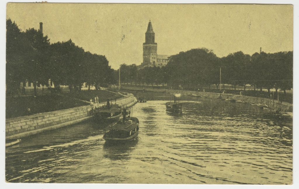 Postkaart: aurulaevad Turu kanalil
