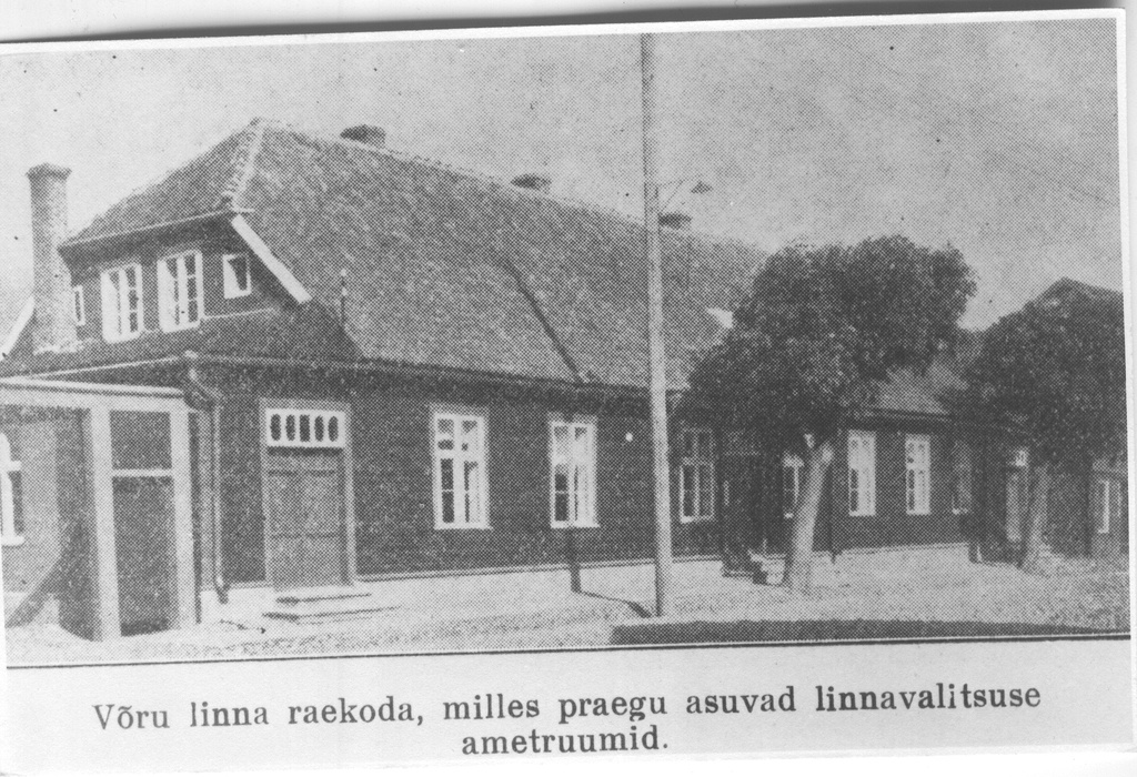 Foto. Võru linnavalitsuse maja Jüri tänav 7, 1934.a.