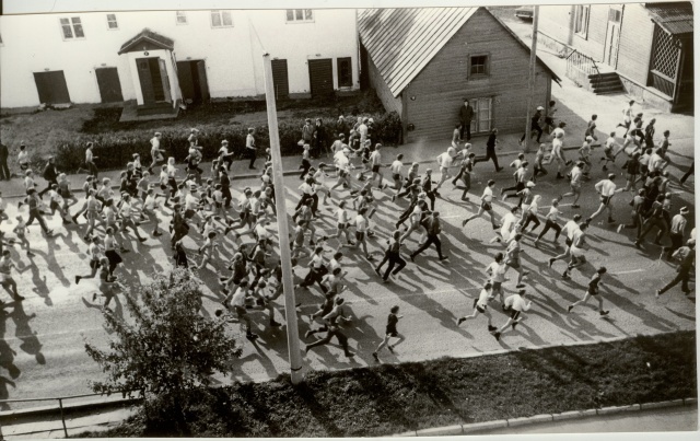 foto ja negatiiv I Paide-Türi rahvajooks 1982