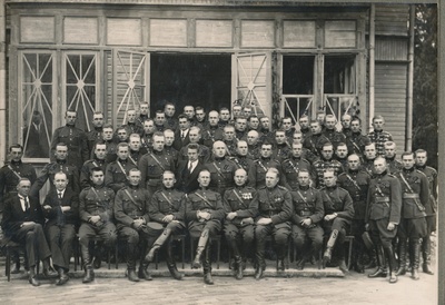 foto, Sõjakooli II kompanii kadetid.  similar photo