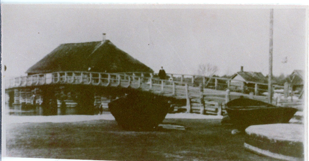 Saaremaa, bridge over Salme River