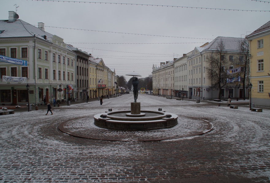 Tartu Raekoja plats, view by Raekoja rephoto