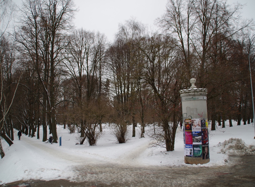 Beach tn 1 (degraded) hotel Bellevue Kalda tn side façade rephoto