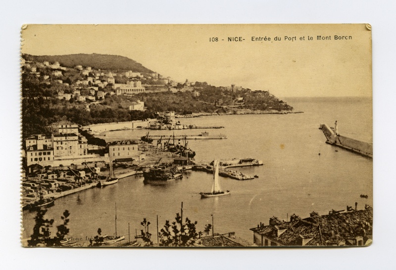 Postkaart. Prantsusmaa. Nizza (Nice).
Üldvaade Nizza sadamale ning tagaplaanil olevale Mont Boron-i mäele