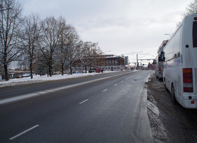 Maidemonstratsioon, Tartu õlletehase töötajad kolonnis. Tartu, 1.05.1964. rephoto