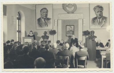 foto, Viljandi Linna Töörahva Saadikute Nõukogu I istungjärk 1.02.1948, avamine  duplicate photo