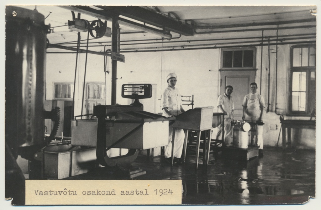 fotokoopia, Viljandi Piimaühingu meierei, vastuvõtuosakond, 1924