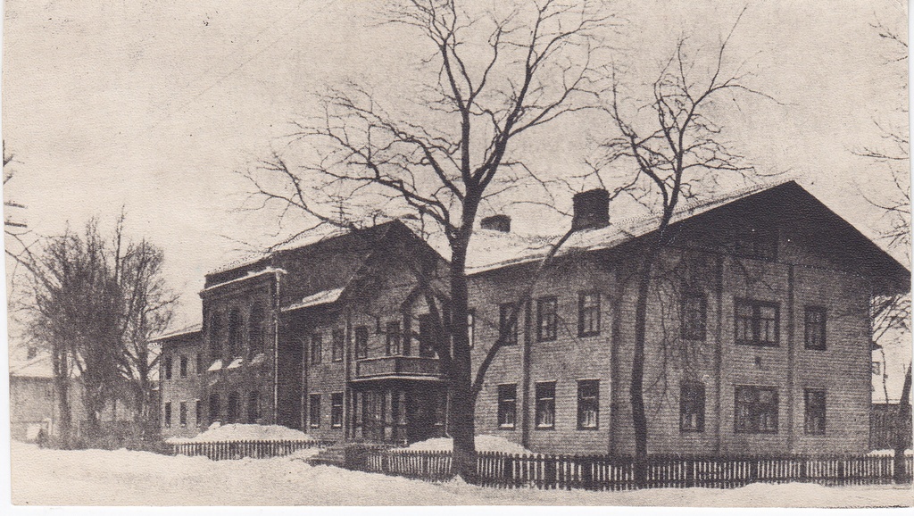 Kreenholmi koolihoone