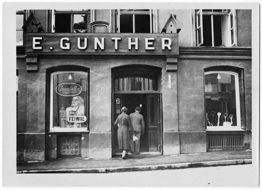 Günther, Edmund - grass and paint dealer
