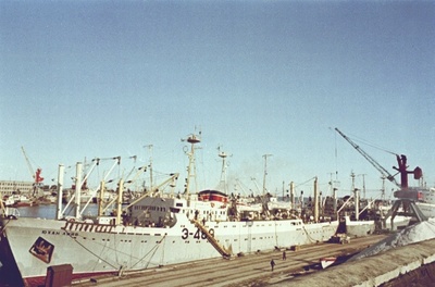 Kalasadam.  similar photo