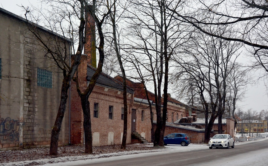 Fotopostkaart. Vaade Räpina Paberivabriku hoonetele väravapoolsest küljest. rephoto