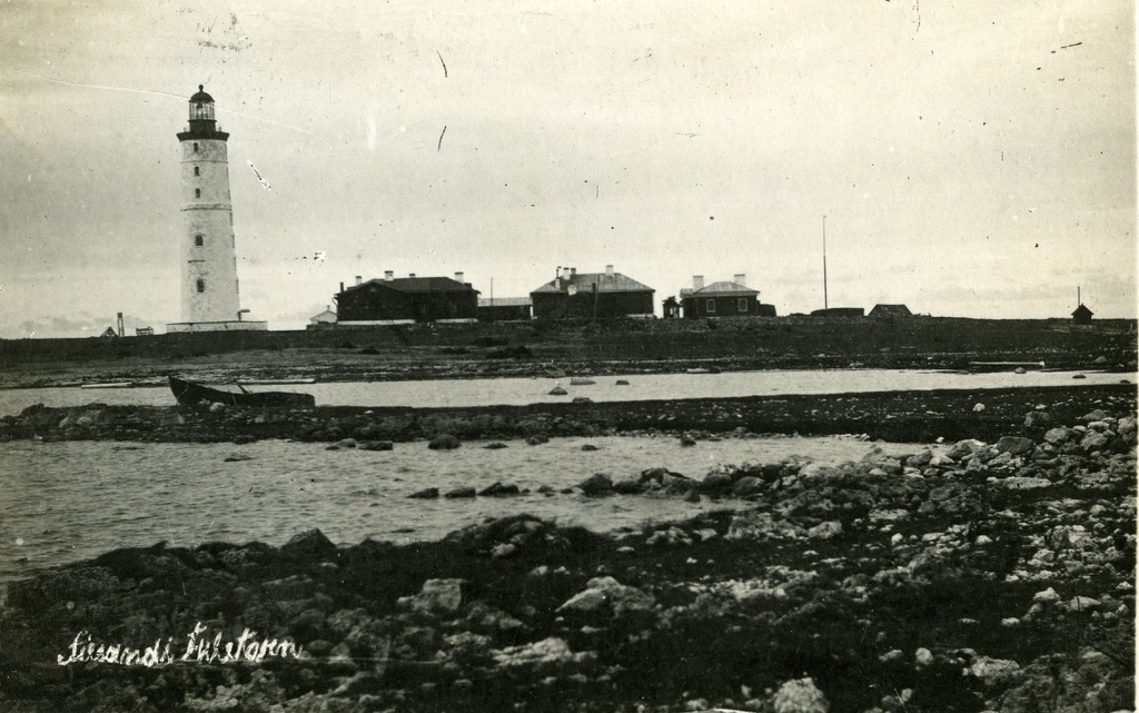 Vilsandi tuletorn, vaade lõunast
