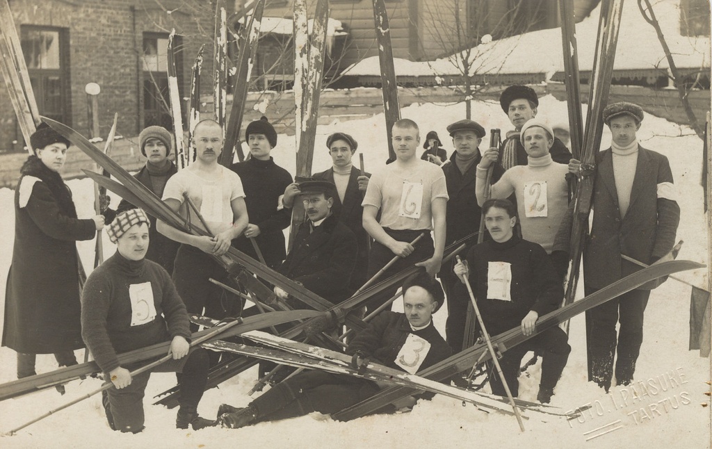 Esimesed suusavõistlused Tartus