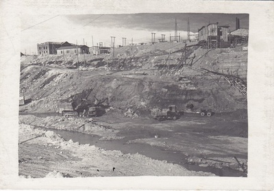 Construction of Narva Hydroelectric Power Station  duplicate photo