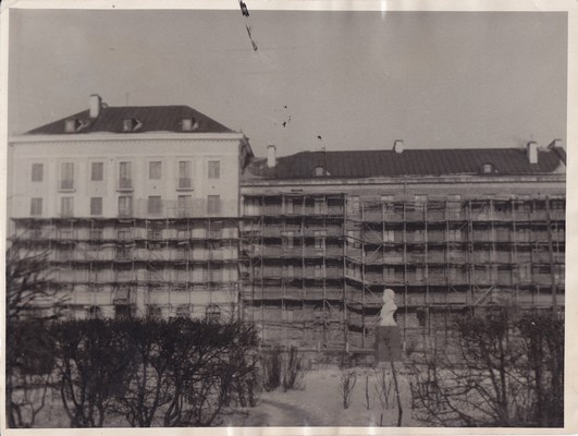 Narva. Elumaja ehitamine Kalinini tn.