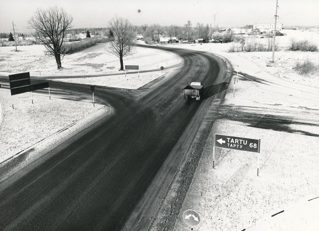 Foto.Võru ringtee ja vana Võru -Tartu maantee ristmik 1982.a.