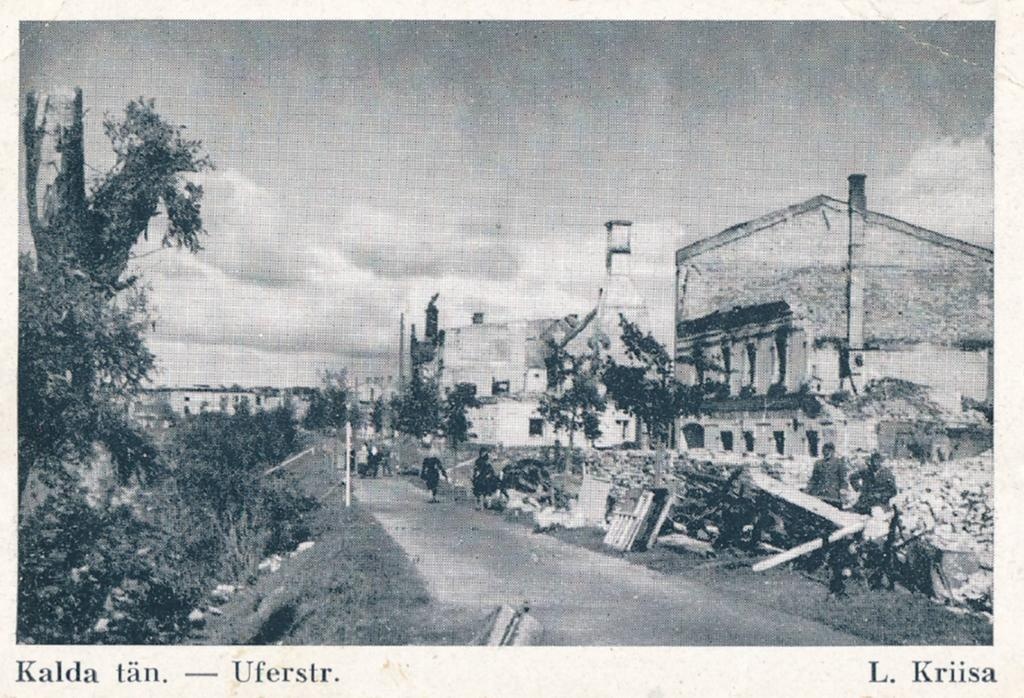 Tartu linnavaade. Kalda tn varemed. 1944.a.